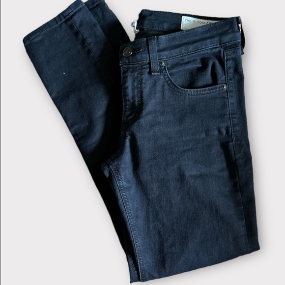 Rag & Bone Capri Jeans in Black - Picture 2 of 4